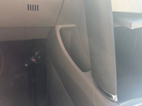 Used 2009 Toyota Camry LE image 23