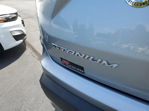 Certified 2022 Ford Edge Titanium image 7