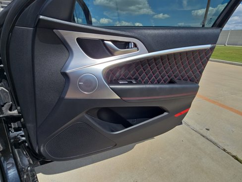 Used 2019 Genesis G70 2.0T Advanced w/ Sport Package image 27
