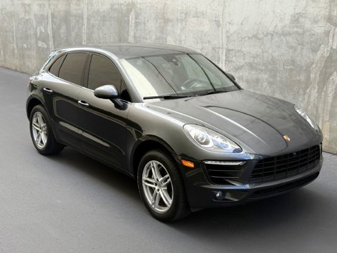 Used 2018 Porsche Macan S image 13