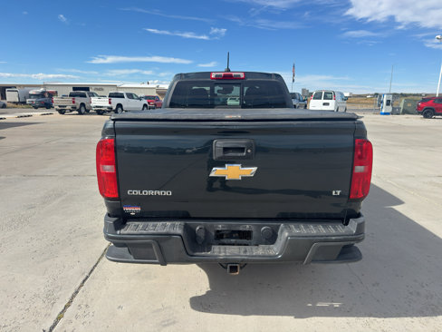 Used 2017 Chevrolet Colorado LT w/ LT Convenience Package image 5