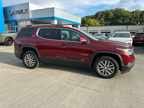 Used 2017 GMC Acadia SLE image 2