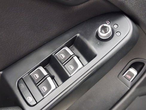 Used 2015 Audi A4 2.0T Premium Plus w/ Technology Package image 18