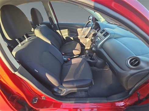 Used 2012 Nissan Versa SV w/ Convenience Pkg image 19