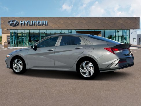 New 2025 Hyundai Elantra Sport w/ Cargo Package image 4