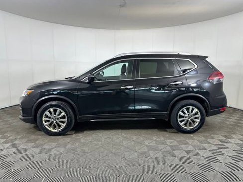 Used 2018 Nissan Rogue SV image 6