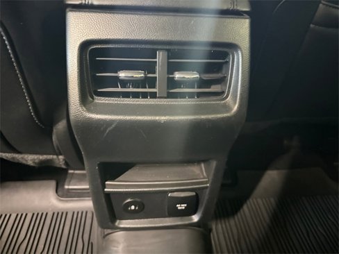Used 2022 Ford Edge SEL w/ Convenience Package image 17