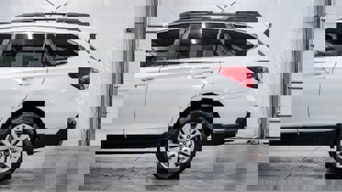 Used 2018 Subaru Outback 2.5i Premium image 11