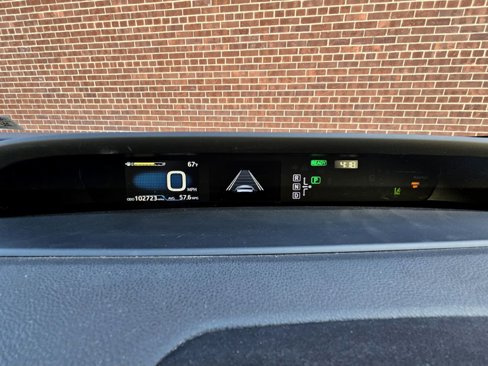 Used 2017 Toyota Prius Three image 15