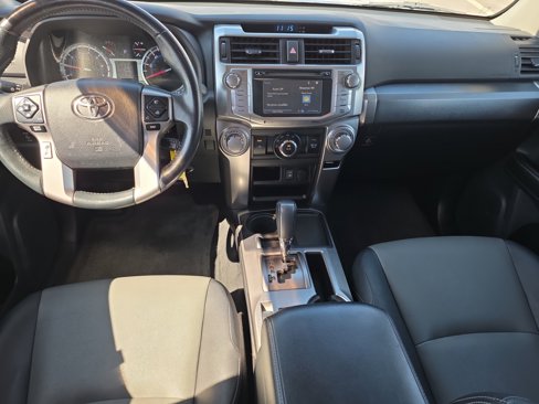 Used 2015 Toyota 4Runner SR5 image 14