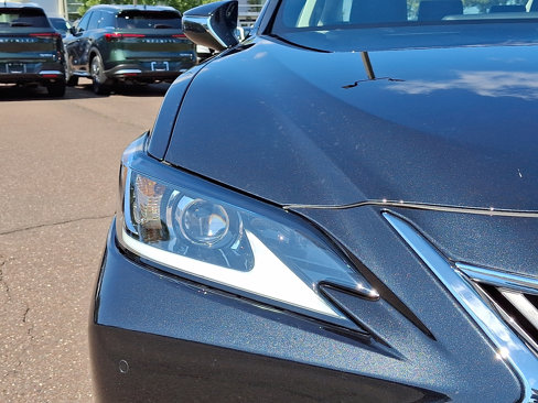 Used 2021 Lexus ES 250 w/ Premium Package image 9