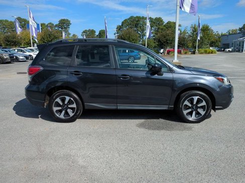 Used 2017 Subaru Forester 2.5i Premium w/ All-Weather Package image 2