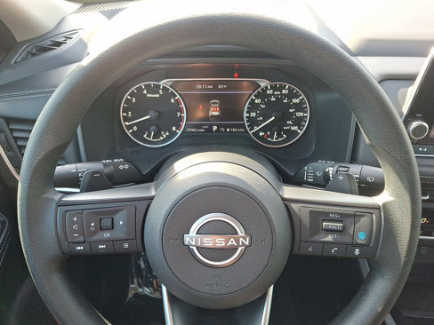 Used 2024 Nissan Rogue SV image 19