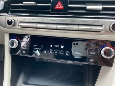 New 2025 Genesis G70 2.5T w/ Sport Prestige Package image 20