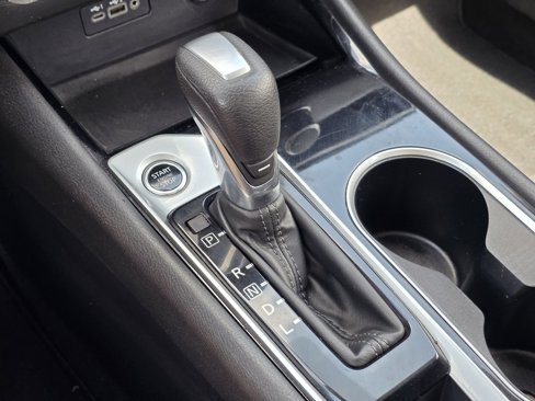 Used 2024 Nissan Altima 2.5 SV image 23