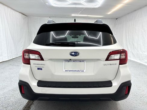 Used 2018 Subaru Outback 2.5i Limited image 4