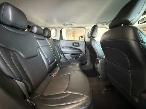 Used 2018 Jeep Compass Latitude w/ Popular Equipment Group image 22