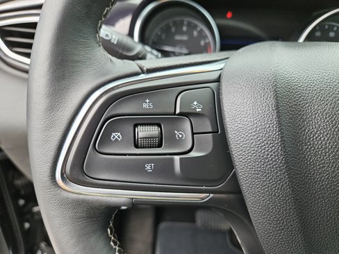 Certified 2023 Buick Encore GX Select image 29