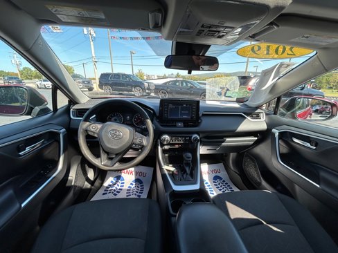 Used 2019 Toyota RAV4 XLE image 19