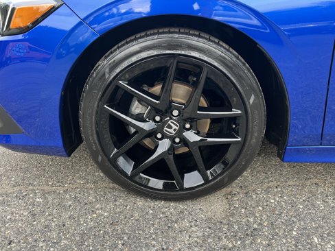 Used 2023 Honda Civic Sport image 7