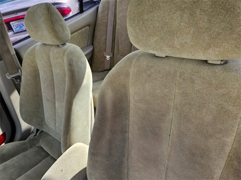 Used 2003 Hyundai Elantra GLS image 8