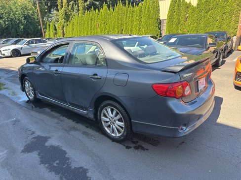 Used 2010 Toyota Corolla image 2