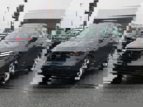 Used 2023 Honda Accord LX image 1