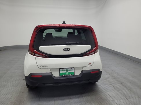Used 2020 Kia Soul S image 6