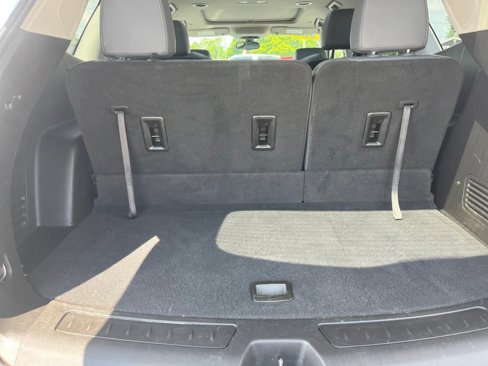 Used 2021 Buick Enclave Essence w/ Sound and Sites Package image 23
