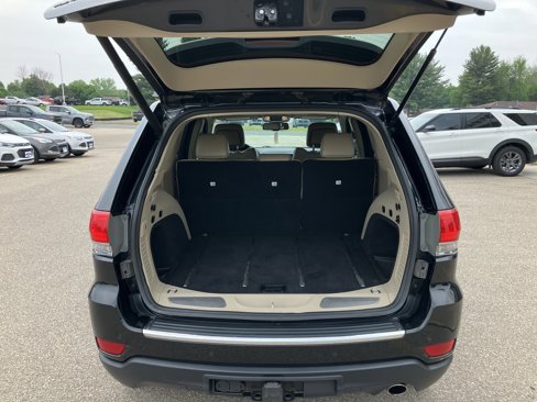 Used 2015 Jeep Grand Cherokee Limited w/ Trailer Tow Group IV image 17