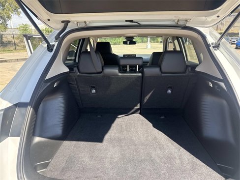 Used 2024 Honda HR-V LX image 17