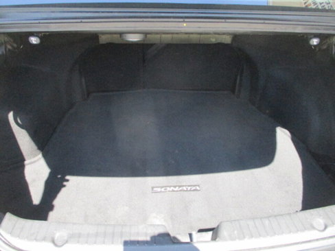 Used 2011 Hyundai Sonata Limited w/ Navigation Pkg 5 image 6