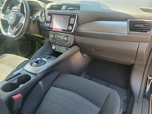 Certified 2023 Nissan Leaf S image 11