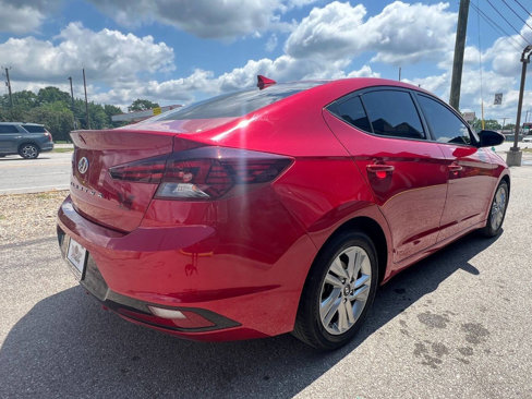 Used 2020 Hyundai Elantra SEL image 6