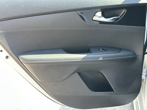 Used 2024 Kia Forte GT-Line w/ GT-Line Premium Package image 21