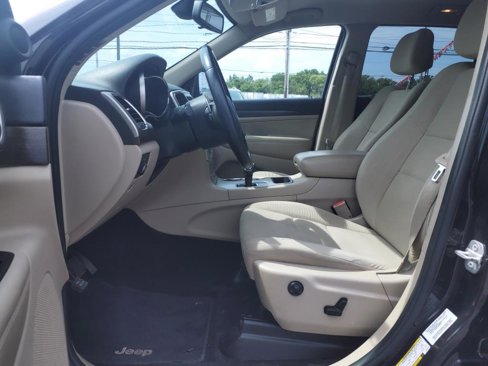 Used 2014 Jeep Grand Cherokee Laredo w/ Quick Order Package 23E image 10
