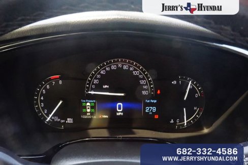 Used 2018 Cadillac XT5 Premium Luxury image 11