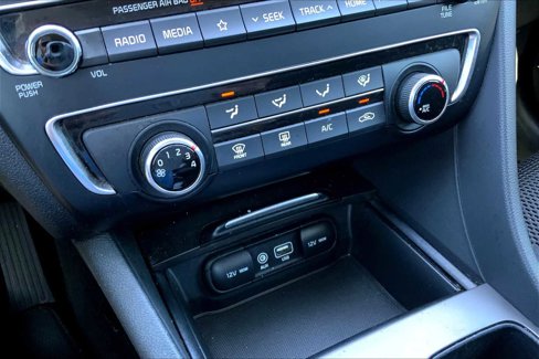 Used 2020 Kia Optima LX image 25