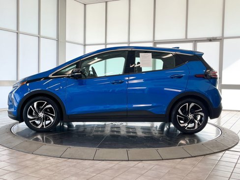 Used 2022 Chevrolet Bolt LT image 5