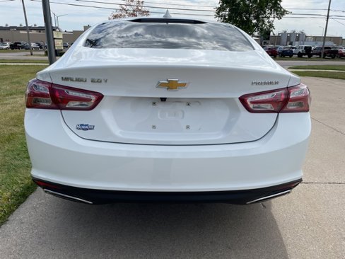 Used 2022 Chevrolet Malibu Premier image 12