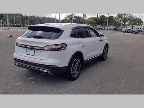 Used 2019 Lincoln Nautilus Reserve image 32