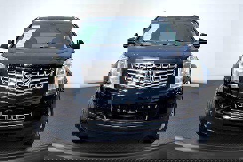 Used 2014 Cadillac SRX Luxury image 3