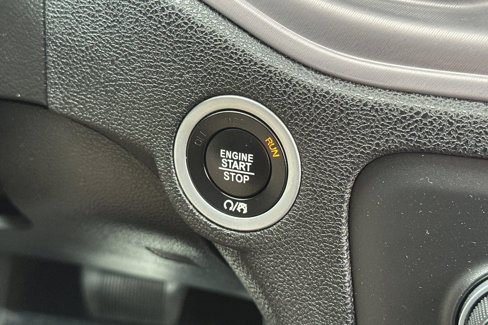 Used 2023 Dodge Charger SXT image 24