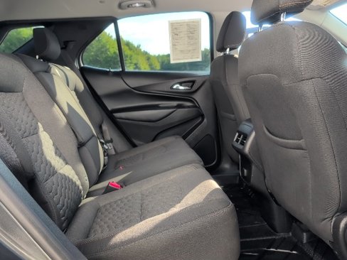 Used 2018 Chevrolet Equinox LT image 36
