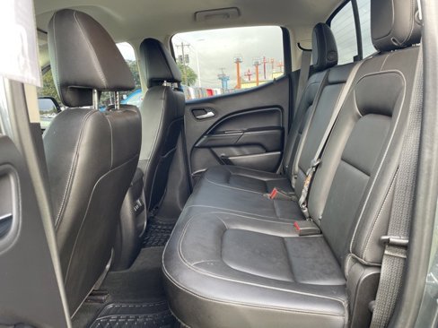 Used 2017 GMC Canyon SLT image 8