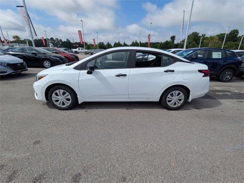New 2025 Nissan Versa S image 6