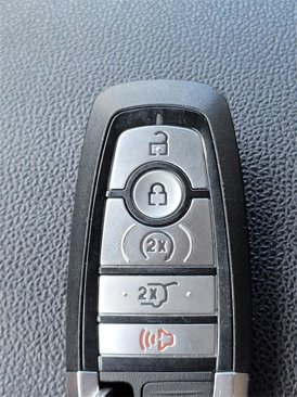 Used 2020 Ford Escape SEL image 8