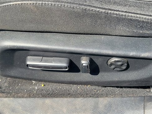 Used 2018 Honda Accord EX image 8