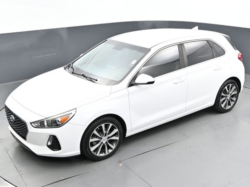 Used 2018 Hyundai Elantra GT image 61