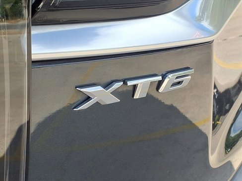 Used 2020 Cadillac XT6 Sport image 9
